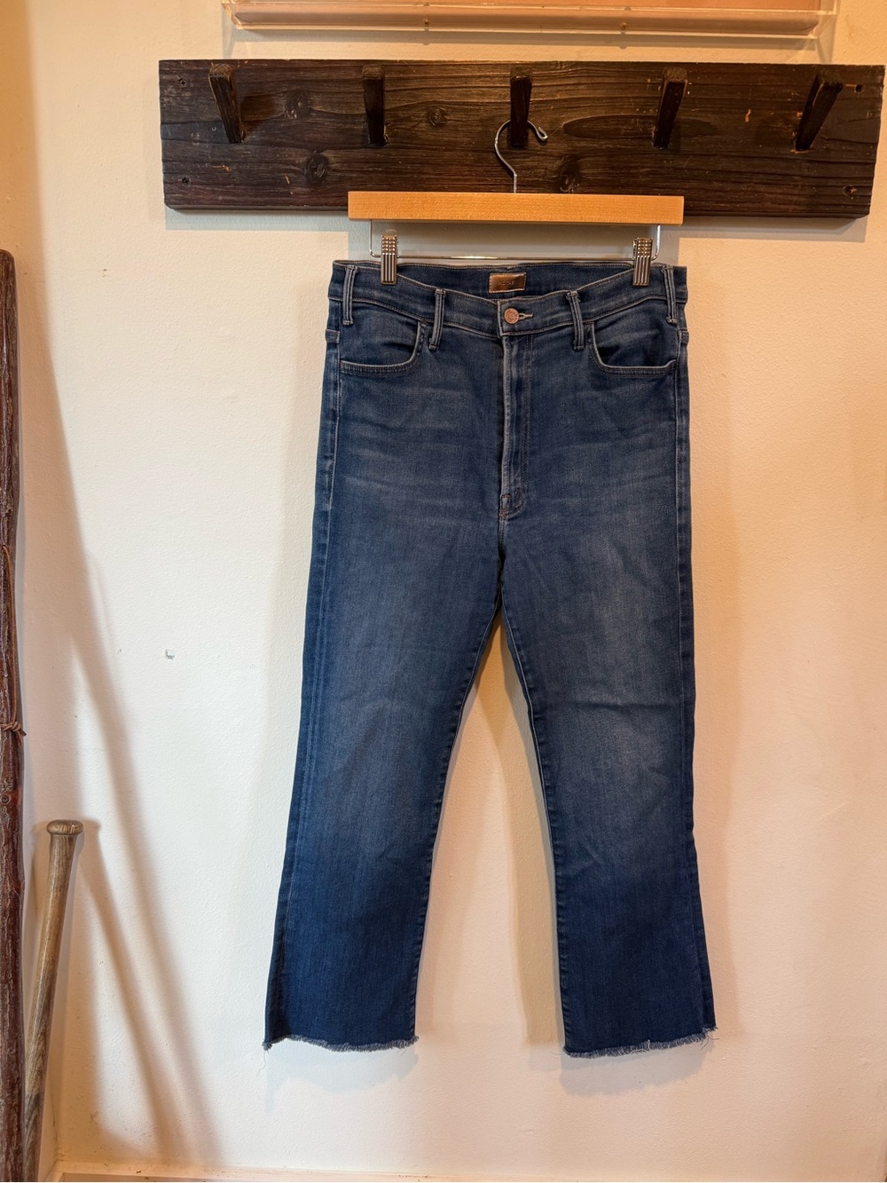 Jeans Subcategory Classification - Picture 2 of 3